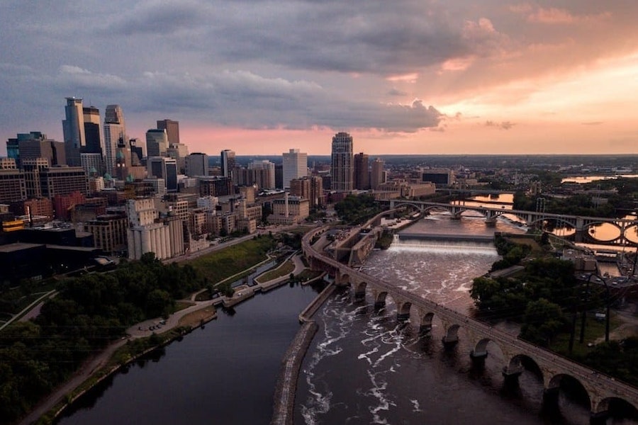 Minnesota Eviction Laws: 2025 Step by Step Process & Costs