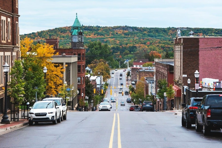 Michigan Squatters’ Rights & Adverse Possession Laws - 2025